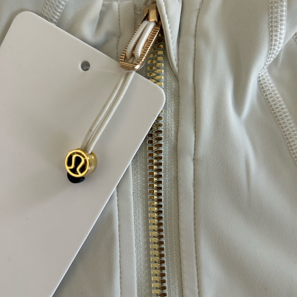 Lululemon White Cream Define Cropped Jacket with Gold Zipper